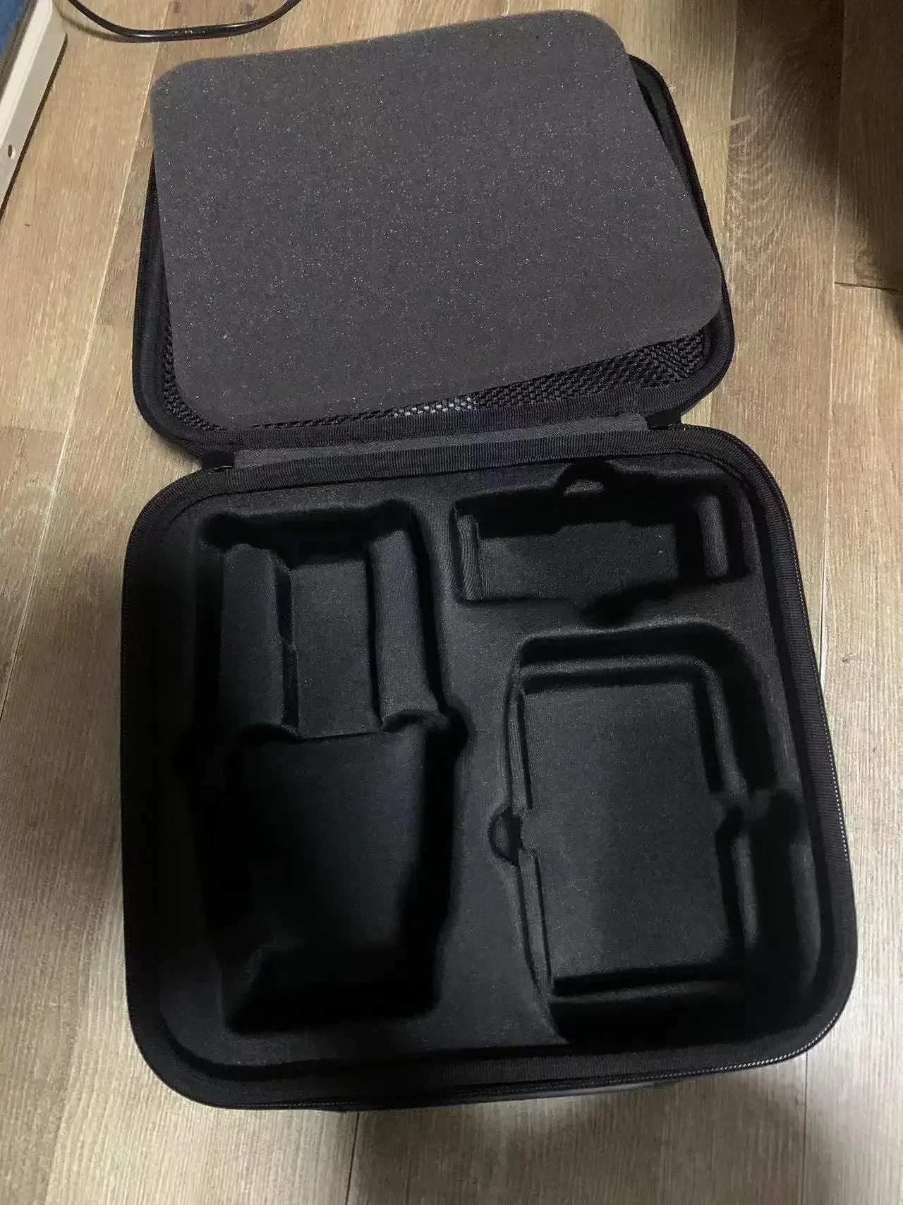 Shockproof Rugged Storage Case - Drone Battery Bag reseña y precio
